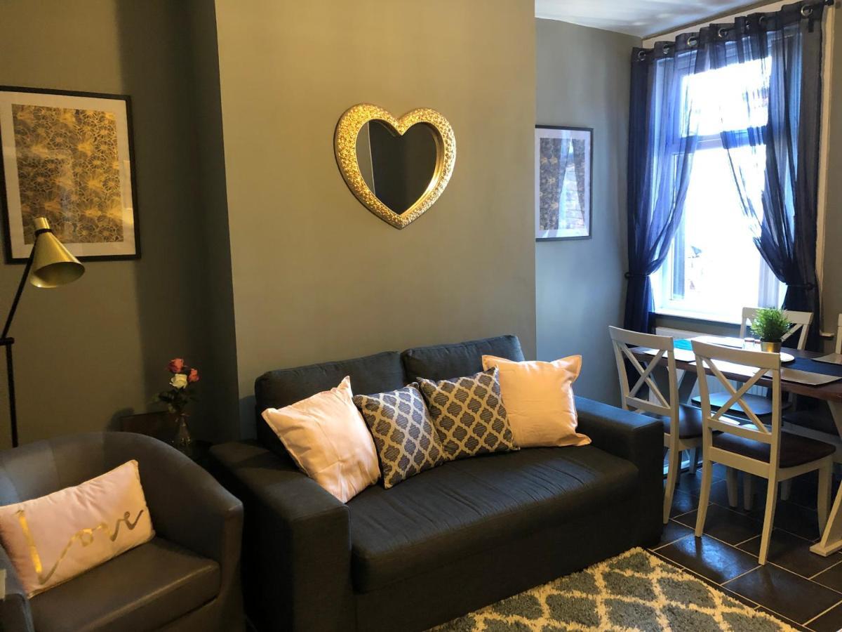 3. Stylish Private Double Room Near Manchester City Centre Екстер'єр фото